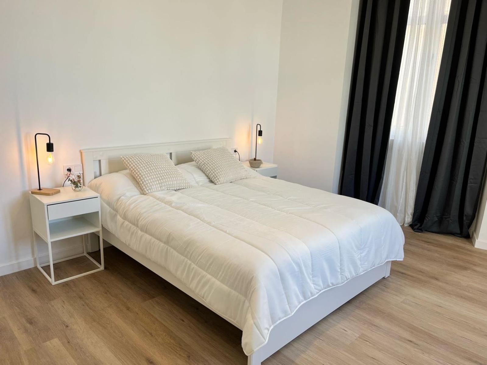 Suites Larios Rooms Малага Екстер'єр фото