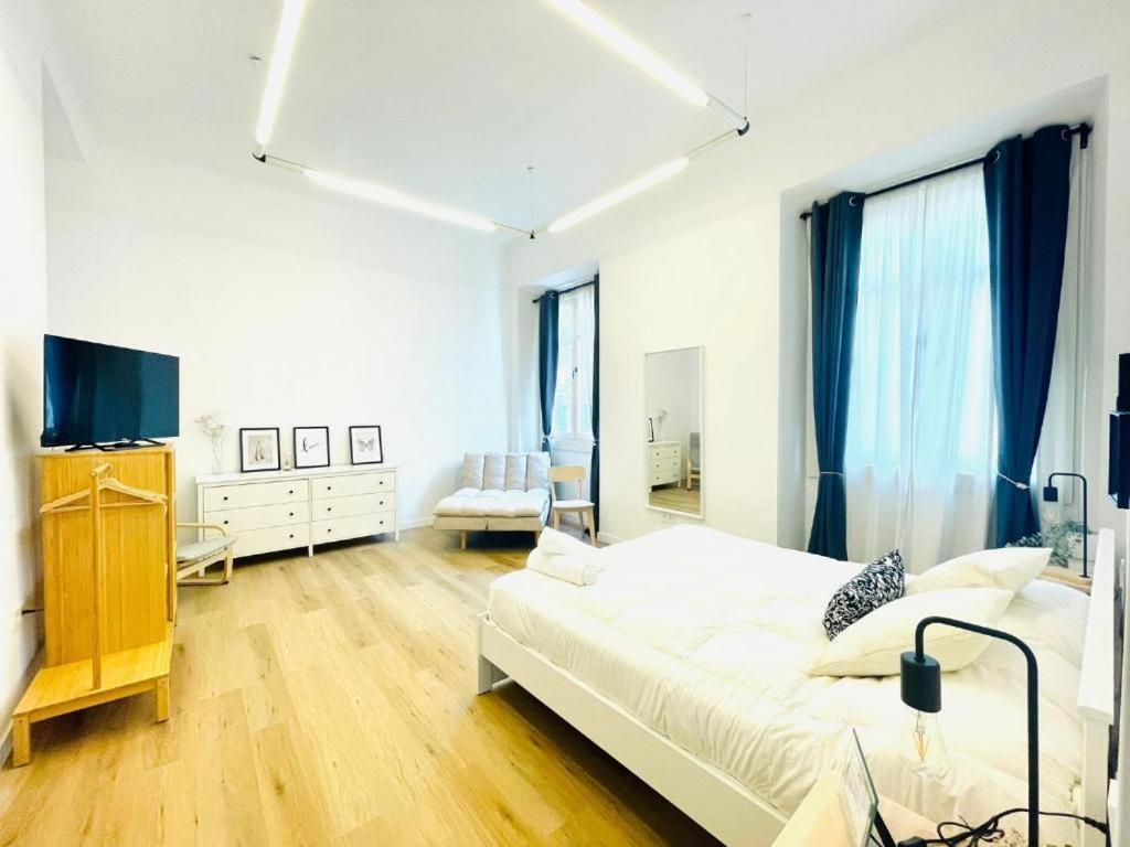 Suites Larios Rooms Малага Екстер'єр фото