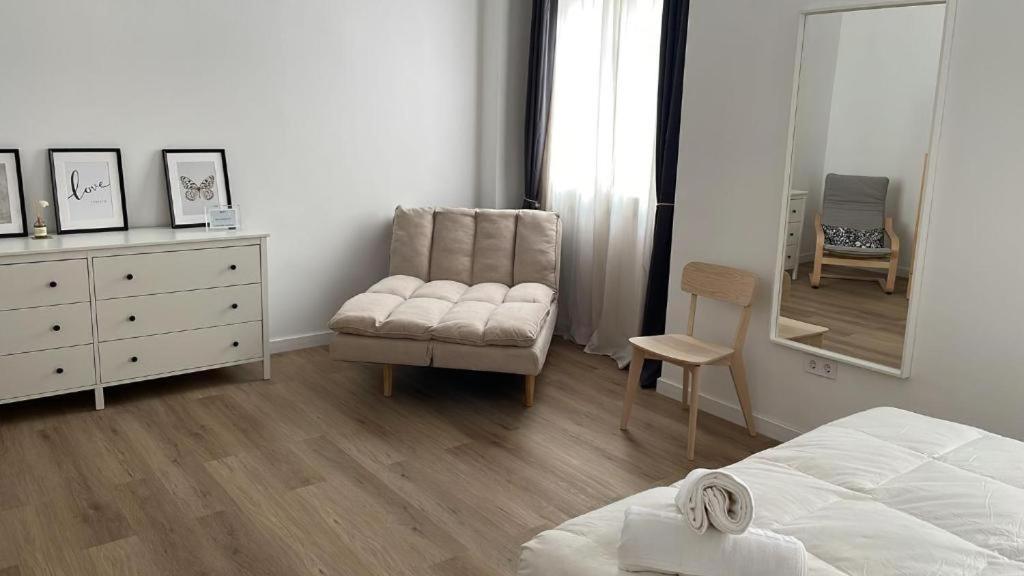 Suites Larios Rooms Малага Екстер'єр фото